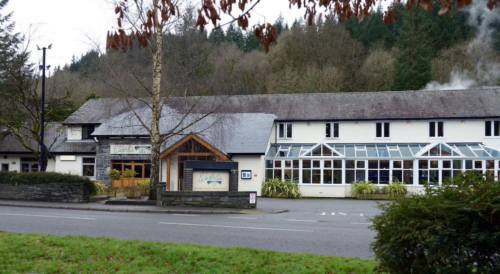 The Waterloo Hotel Betws-y-Coed Exterior photo